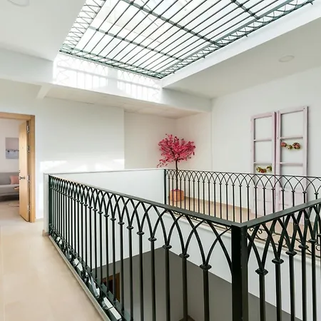 Olehousing-san Lorenzo * إشبيلية